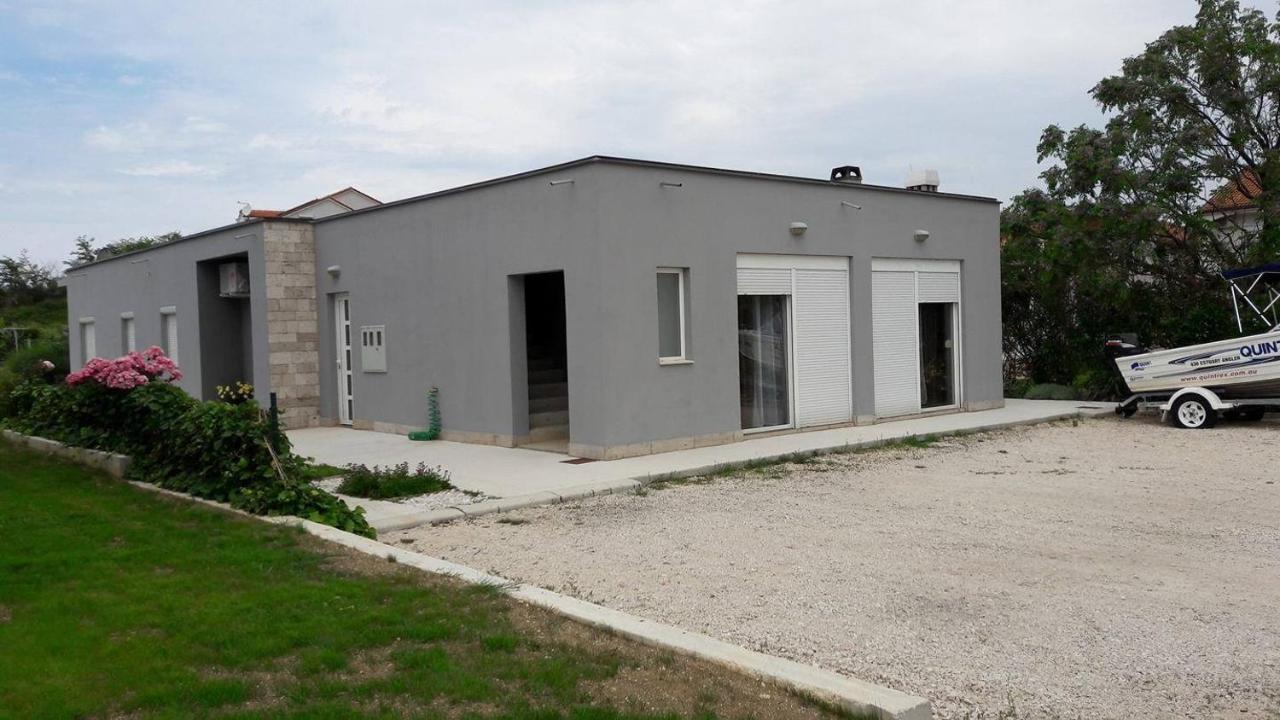 Apartments With A Parking Space Nin, Zadar - 13571 エクステリア 写真