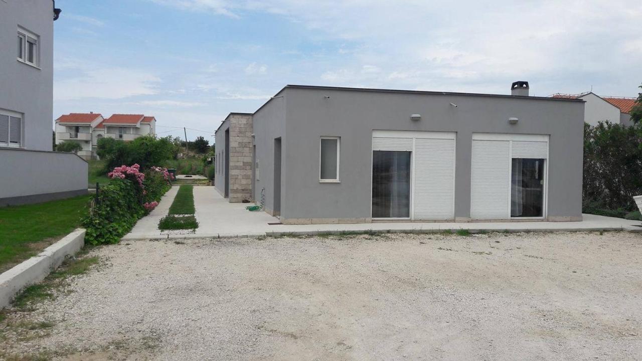 Apartments With A Parking Space Nin, Zadar - 13571 エクステリア 写真